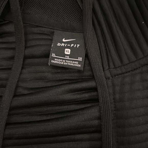 Nike Dri-Fit Zip Up Hoodie - Picture 3 of 3